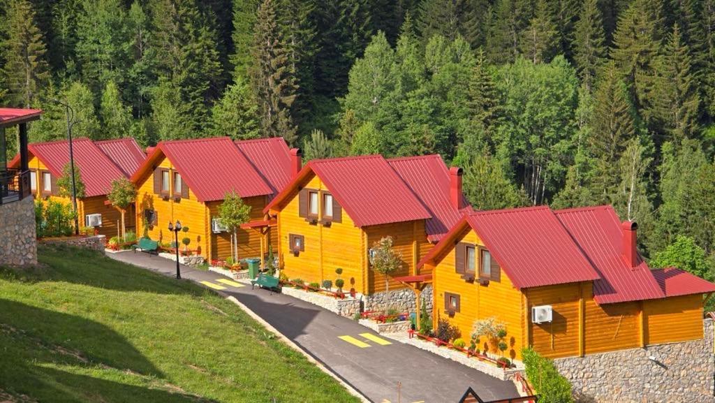 Malesia Eko Resort Печ Екстериор снимка